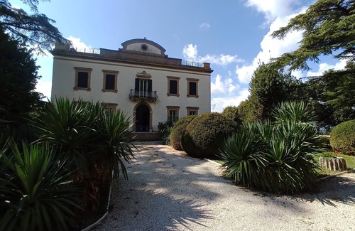 Assisi Villa | Charming 4-bedroom villa with AC and WiFi in fabulous Assisi.