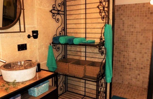 Labeaume House | Charming 4* cocoon for 2 people with private pool on the riverbank