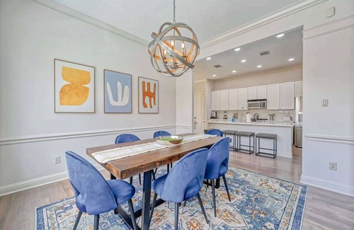 Houston Heights House | Charming 4BR Home in Houston Heights