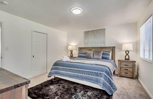 North Park House | Charming 4BR Townhouse in Central Provo