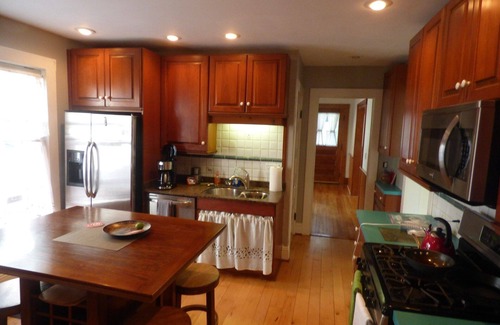 Cazenovia House | Charming 5 Bedroom, 2 Bath House in the Village, 2 Blocks from the lake.