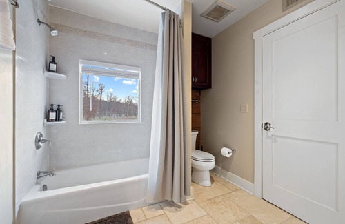 Tuscarora Other | Charming 5-bedroom farmhouse in delightful Leesburg, sauna, jacuzzi, fire pit.
