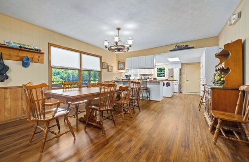 Saluda Other | Charming 5-bedroom farmhouse on 10 acres in serene Saluda