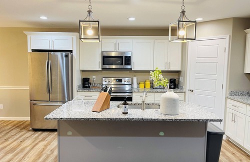 Audubon Park House | Charming 5 bedroom Home with huge parking near UM 2025 Summer Special is on!