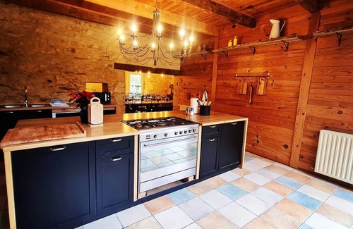 Gavaudun House | Charming 5 ha estate, catering and activities + barn for small events