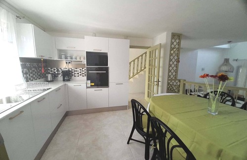 Flic-en-Flac Villa | Charming 5 rooms villa with swimming pool near the beach