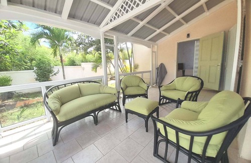 Flic-en-Flac Villa | Charming 5 rooms villa with swimming pool near the beach