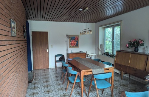 Heide House | Charming 70s house with large garden