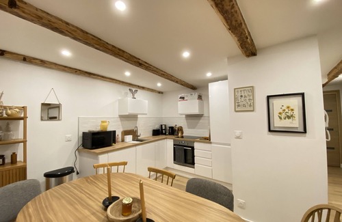 Aiguilles Apartment | Charming 75m2 3bed 2bath apartment for 6/8 people 1 balcony