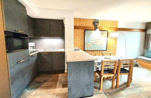 Plagne 1800 Apartment | Charming apt for 5, pool access, parking, Plagne 1800
