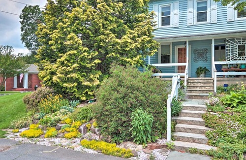 Stockton House | Charming Abode with Patio - Walk to Town and River!