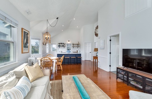 Salvo House | Charming, Affordable, Pet Friendly, Semi-Oceanfront Cottage!