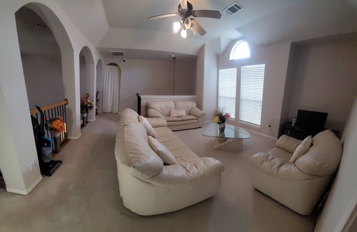 Allen House | Charming affordable room 3 in East Allen