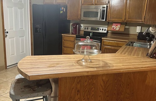 Roanoke House | Charming Aframe 4-bedroom Ranch house with AC and WiFi in wonderful Roanoke