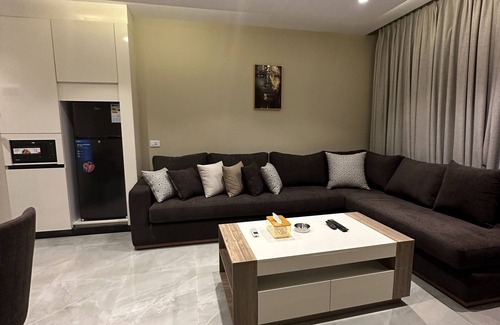 Al Swaifyeh Apartment | Charming Amman Apartment with Modern Amen