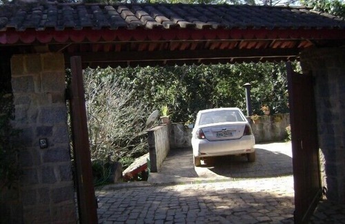 Centro Ski Chalet | Charming and cozy chalet on the mining side of Vila de Maringá.