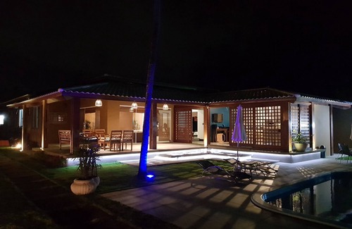 Itacimirim House | Charming and comfortable beach house with 4 suites, pool and 80mts from the beach