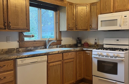 Waynesville House | Charming and cozy 1920's bungalow with mountain views. Pet-friendly