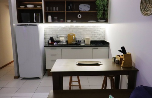 Rio Vermelho Apartment | Charming and cozy - Pool, beach and location.