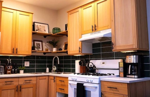 Northfield Apartment | Charming and Cozy Studio in DT Northfield!