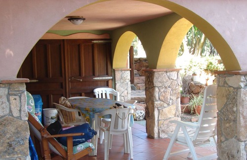 Cardedu Apartment | Charming and Cozy Tastefully Decorated Holiday Apartment. WiFi.