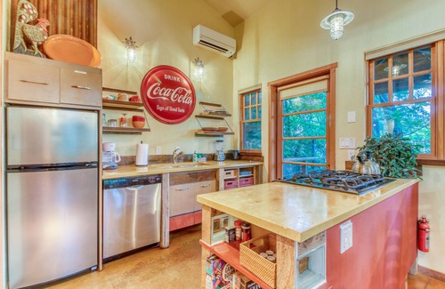 Moab Cabin | Charming and dog-friendly home in town w/WiFi - walk to restaurants & shops