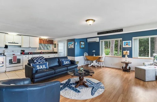 West Bath Cottage | Charming and family-friendly 2-bedroom waterfront cottage in peaceful West Bath