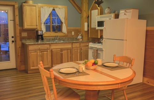 Ripton Cabin | Charming and meticulously cleaned cabin with panoramic view of the Green Mtns