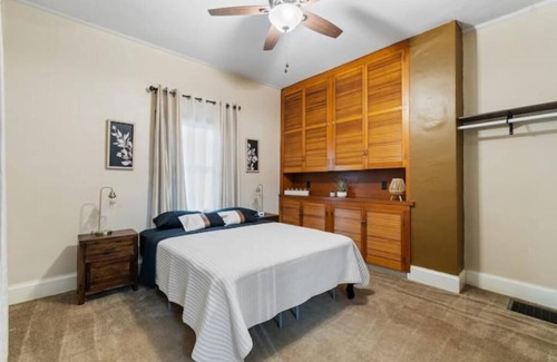 Martins Ferry House | Charming and quaint updated home