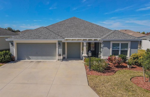 Wildwood House | Charming and Unique 3-bedroom 3-full bath home with AC, WiFi in The Villages
