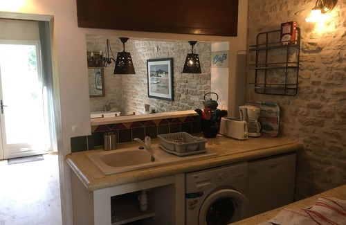 Le Chateau-d'Oleron Apartment | Charming apartment in an old farmhouse from the 17th century, 4 persons