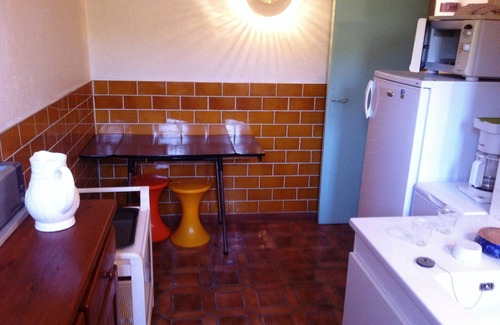 La Croix-Valmer Apartment | Charming apartment Gigaro 100m from the beach, with garden/5 - 6 people
