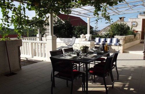 Zrnovo Apartment | Charming apartment in idyllic surroundings (Ars Vivendi)