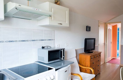 Loctudy Apartment | Charming apartment, 2 minutes from the sea. From 315€ per week