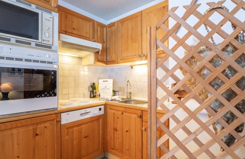 Le Praz Apartment | Charming Apartment at the Foot of the Slopes in Courchevel Praz