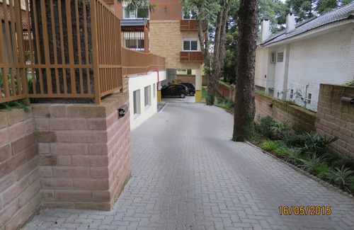 Centro Apartment | Charming apartment in front of the Stone Cathedral in Canela (up to 5 people)