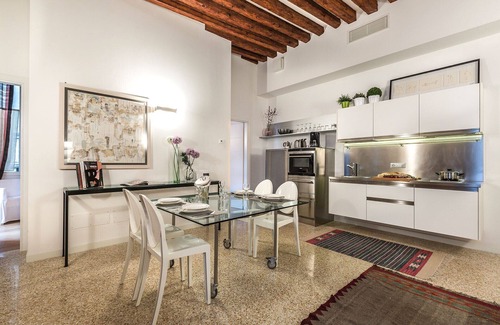 Castello Apartment | Charming Apartment Nestled in Venice Historic Centre