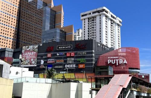Chow Kit Apartment | Charming apartment with Netflix at PWTC