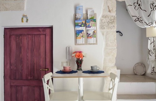 Ostuni Apartment | Charming apartment with terrace - Dimora Jalù