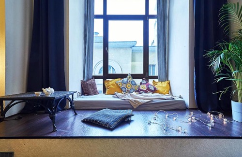 Central Administrative Okrug Apartment | Charming Apt in Historical Building near Kremlin