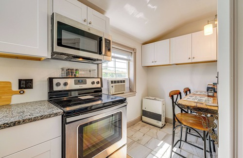 Lisbon Apartment | Charming Apt w/Shared Outdoor Space in Lisbon!
