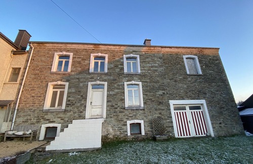 Our House | Charming ardennic gite with cozy pellet stove, close to beautiful hiking trails