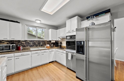 Arvada Plaza Area House | Charming Arvada Home - Walking distance to Olde Town