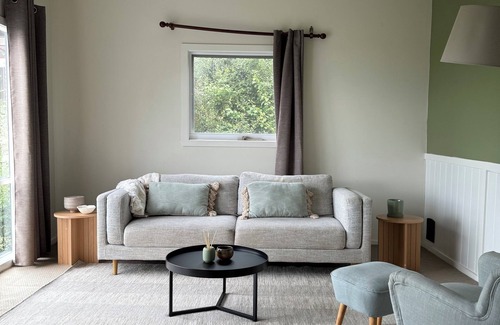 Tremont House | Charming Hillside Home City Views and the 1000 Steps!