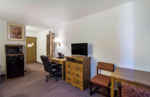 Medora Bed & Breakfast | Charming B&B Actual driving 30 MILES FROM MEDORA AND TEDDY ROOSEVELT PARK