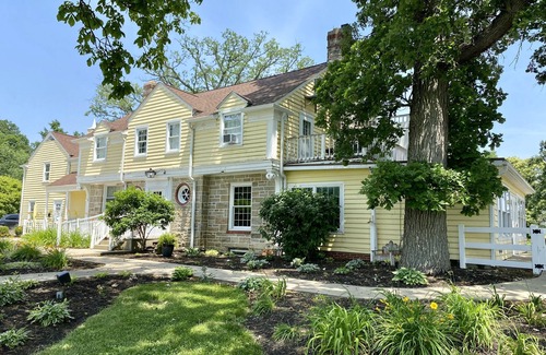 Bucyrus Bed & Breakfast | Charming B&B - Easy to Find, Hard to Leave!
