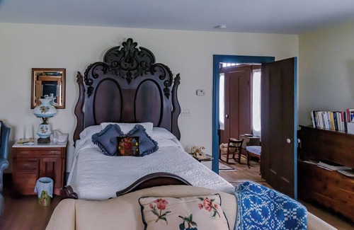 Snow Hill Bed & Breakfast | Charming B&B in Snow Hill with WiFi and AC