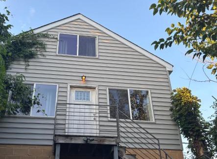 Trinidad Bed & Breakfast | Charming B&B Mezzanine with Free Parking!