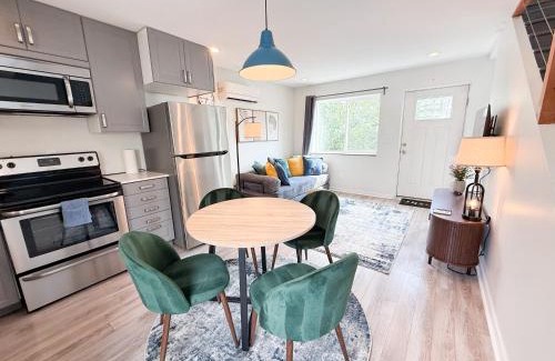 Trinidad Bed & Breakfast | Charming B&B Mezzanine with Free Parking!