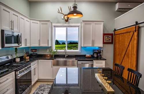 Jamestown House | Charming Barndominium in Jamestown, NY